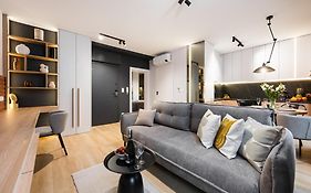 Horizon Apartments Na Dolach - Luxury Apartments Near The Vistula River